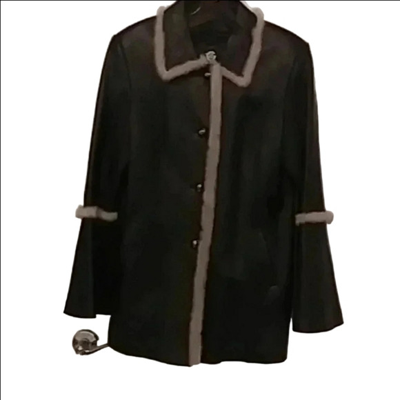 🐾leather jacket with natural fur and cute sleeves - Picture 4 of 16